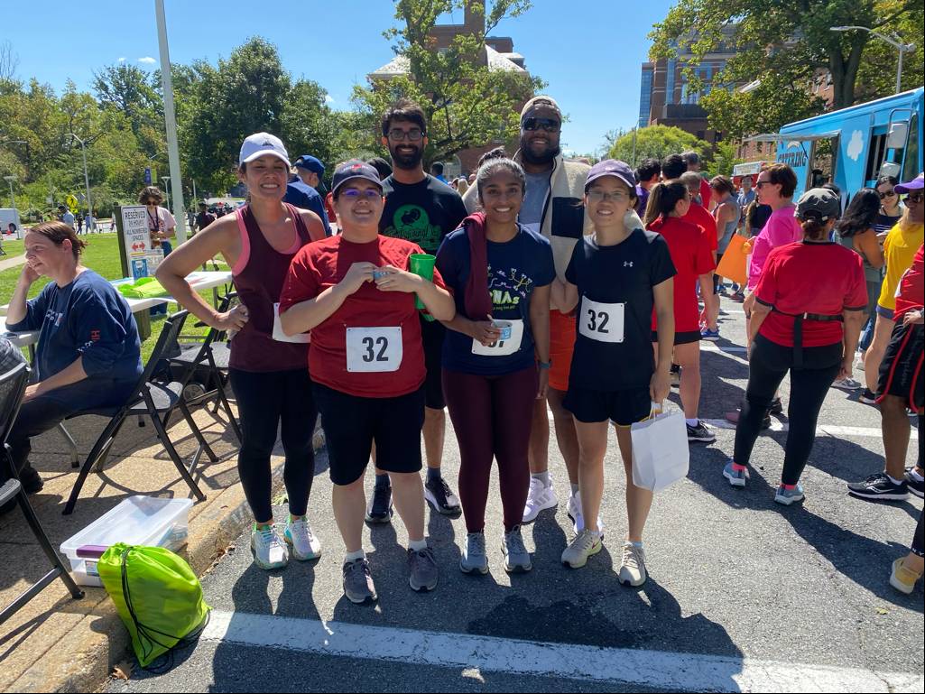 NIDDK Section on Regulatory RNAs lab members at the 2023 NIH Relay.